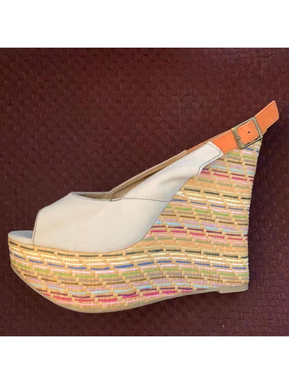 Shoe dazzle wedges